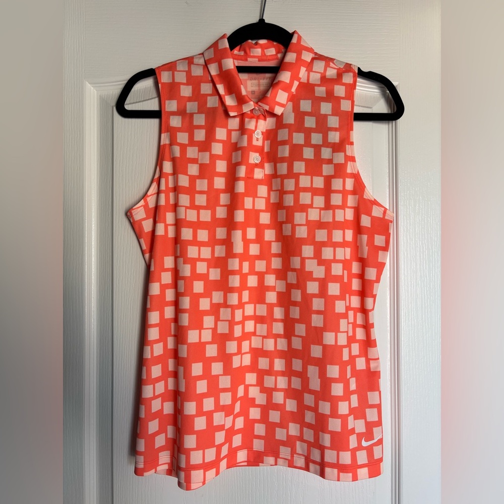 Nike Golf NWT Dri Fit Sleeveless Polo Shirt Women’s Medium standard fit orange